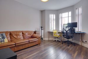 Lounge- click for photo gallery